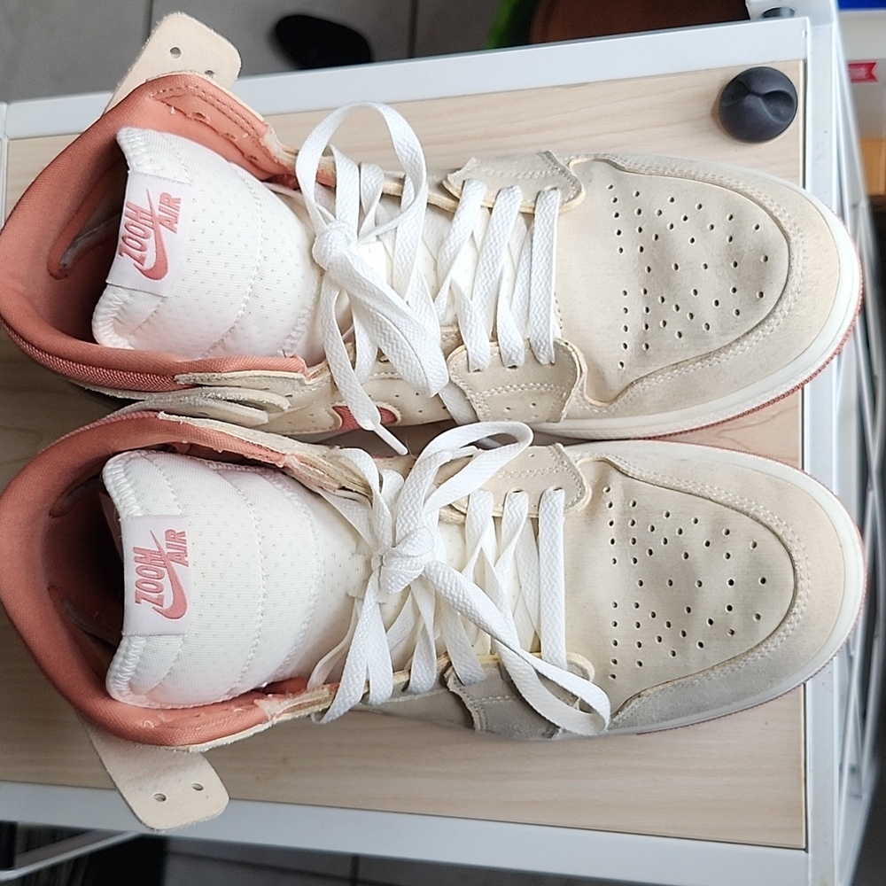 Air Jordan 1 Zoom CMFT 2 - Picture 3 of 8